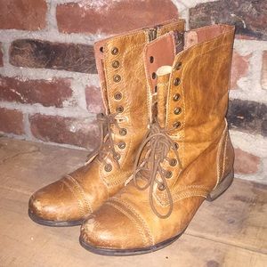Steve Madden troopa boots